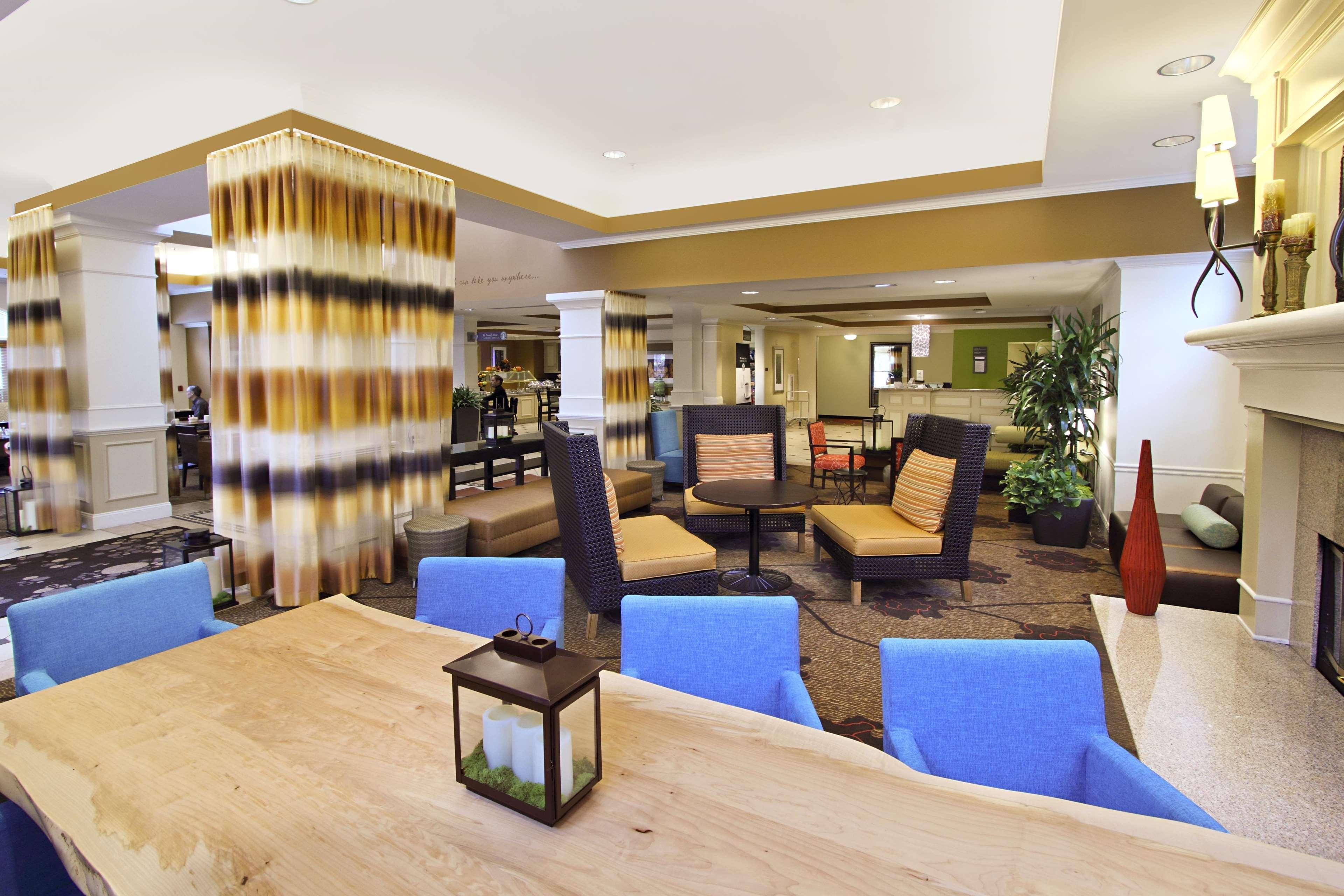 Vista Lobby Hilton Garden Inn Calabasas