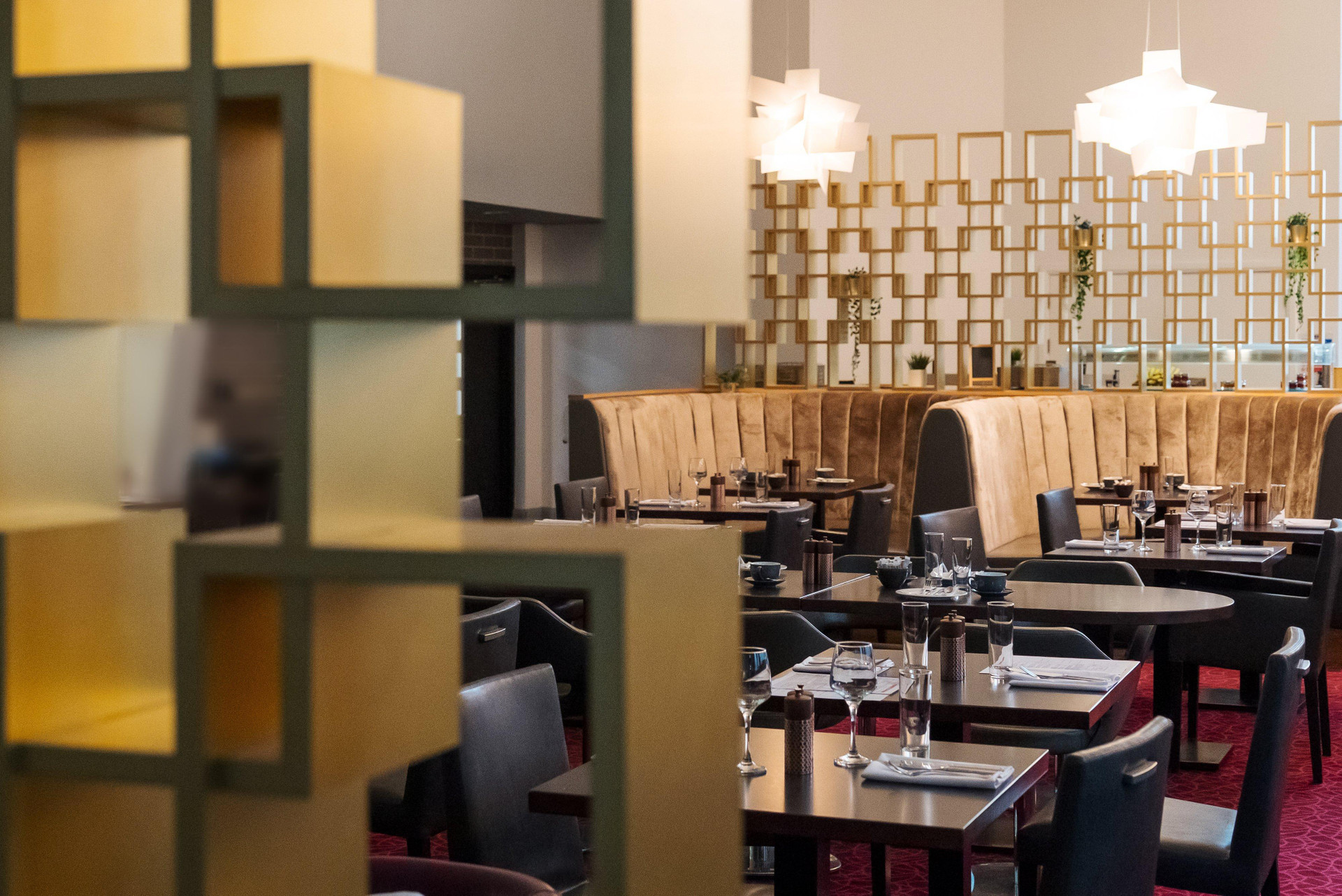 Restaurant Crowne Plaza Hotel Manchester City Centre by IHG