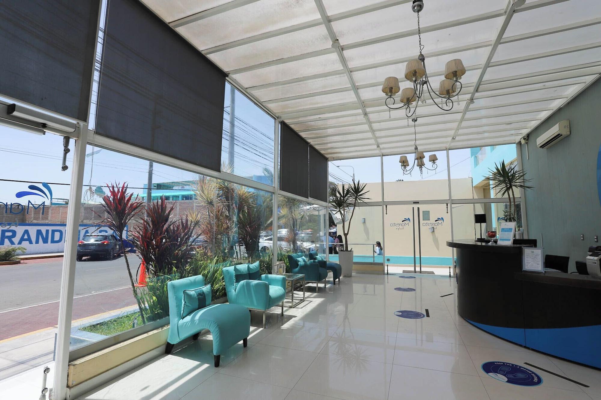 Vista Lobby Hotel Maresta Lodge - Hotel Asociado Casa Andina