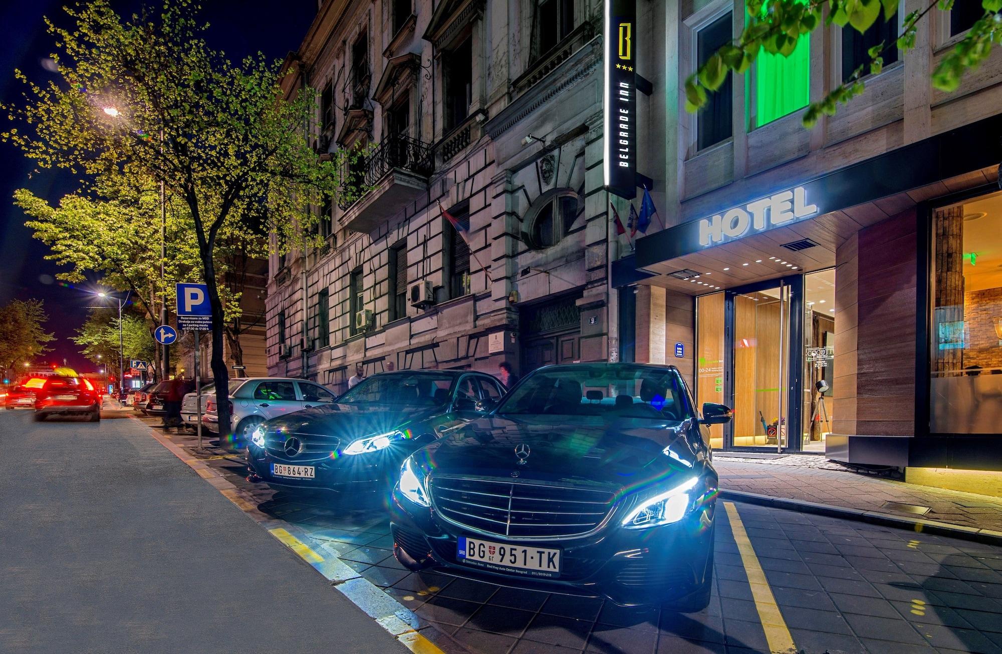 Vista Exterior Hotel Belgrade Inn