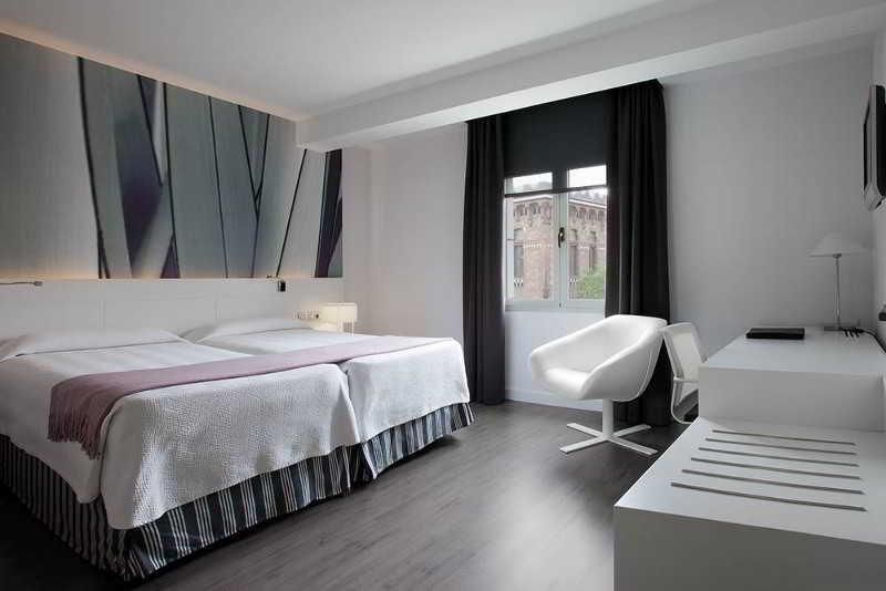 Hotel NH Barcelona Stadium