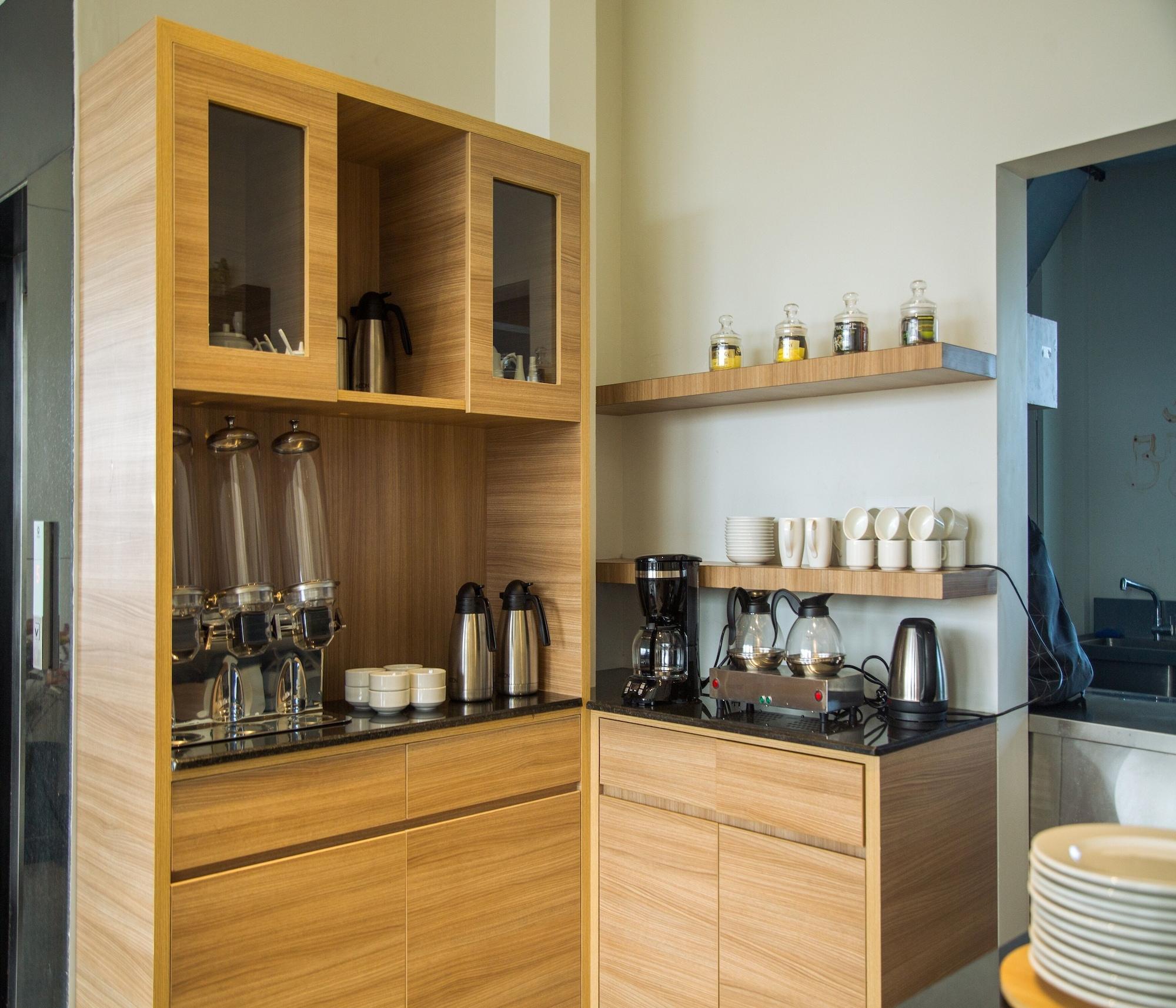 Restaurant Innistique by Inventree