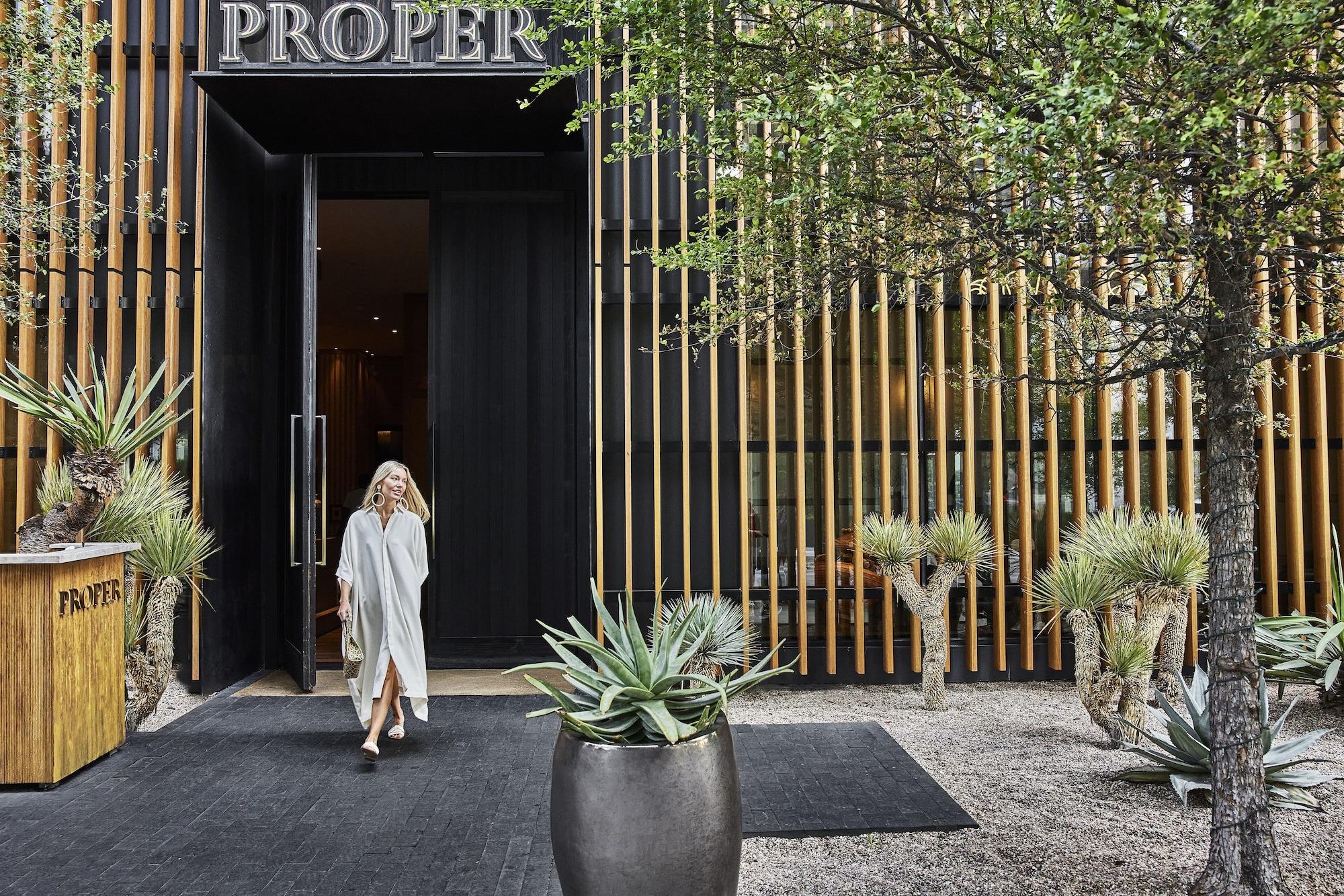 Vista Exterior Austin Proper Hotel, a Member of Design Hotels