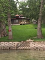 Alquiler Vacacional - Das Fluss Hutte (The River Cabin) - Beautiful Guadalupe River Frontage
