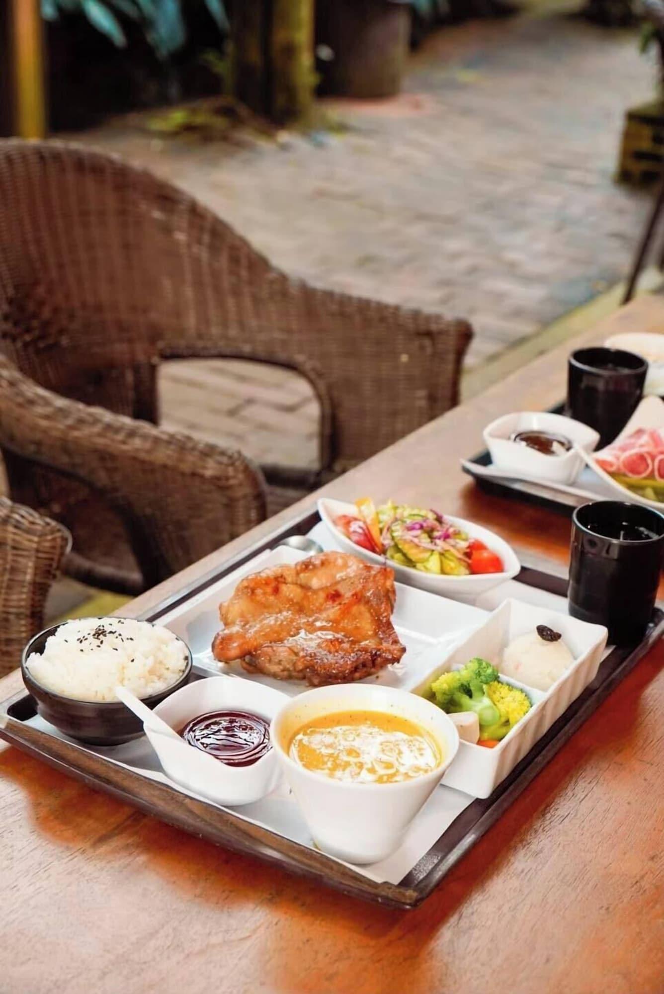 Restaurant FlowerHome