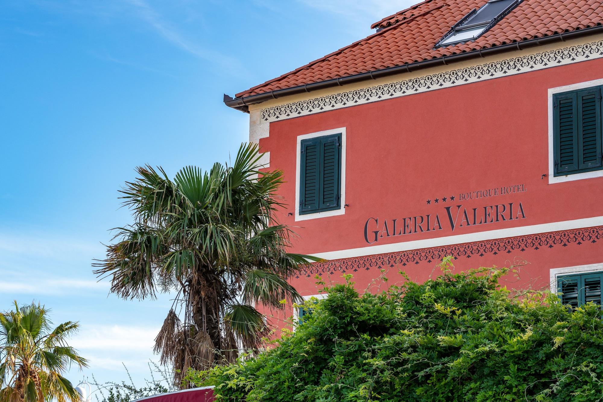 Vista Exterior Galeria Valeria Seaside Downtown - MAG Quaint & Elegant Boutique Hotel