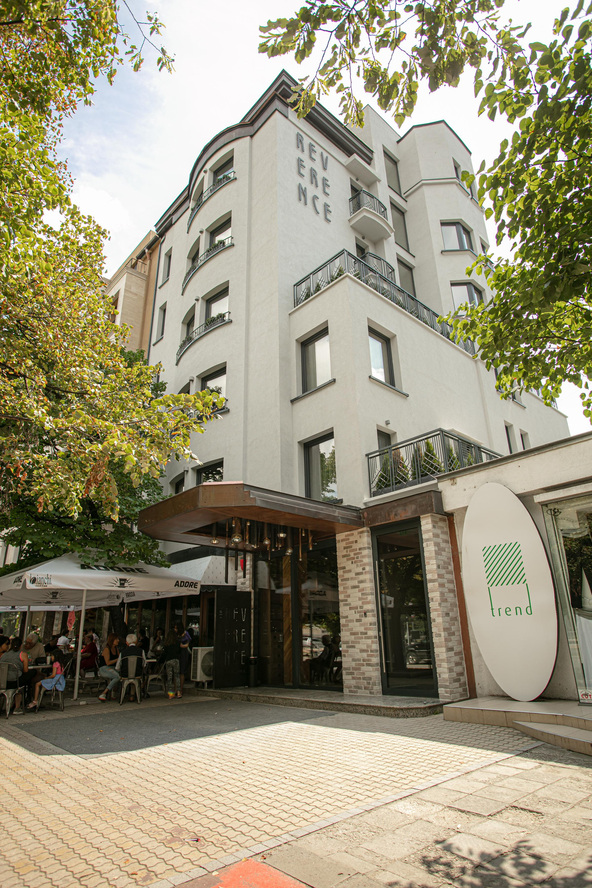Vista Exterior Reverence Hotel