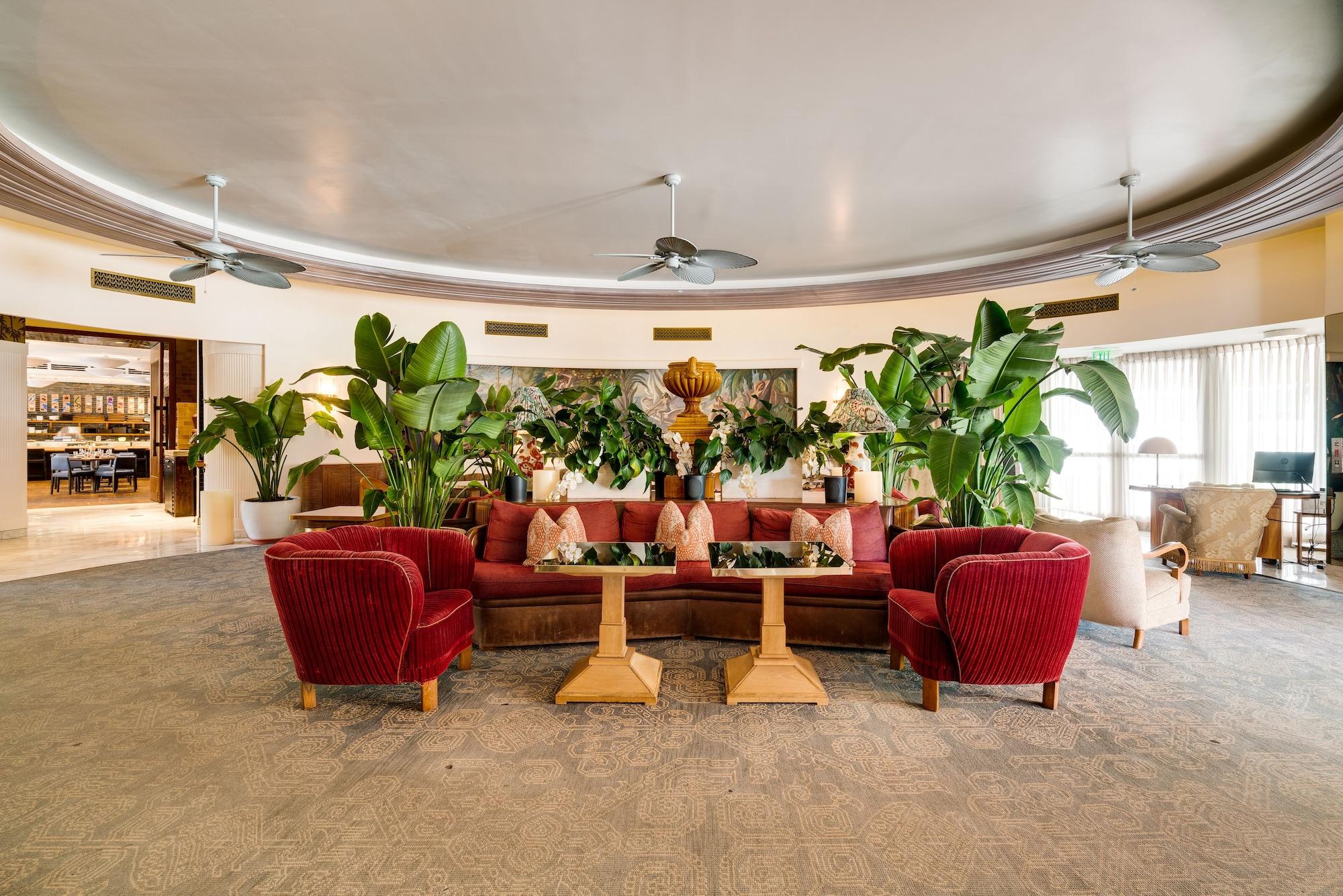 Vista Lobby The Plymouth South Beach