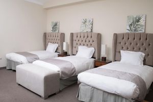 Alojamiento - Hostal Lirium