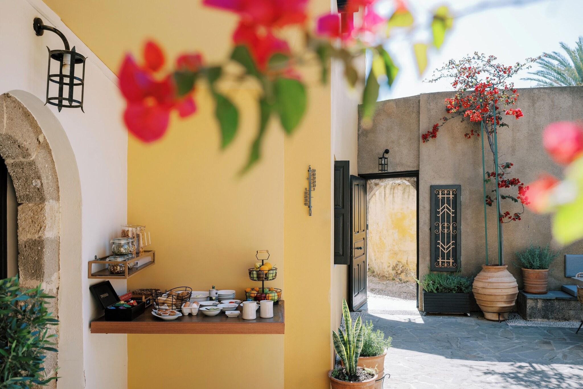 Varios Zacosta Villa - a Heritage Hotel