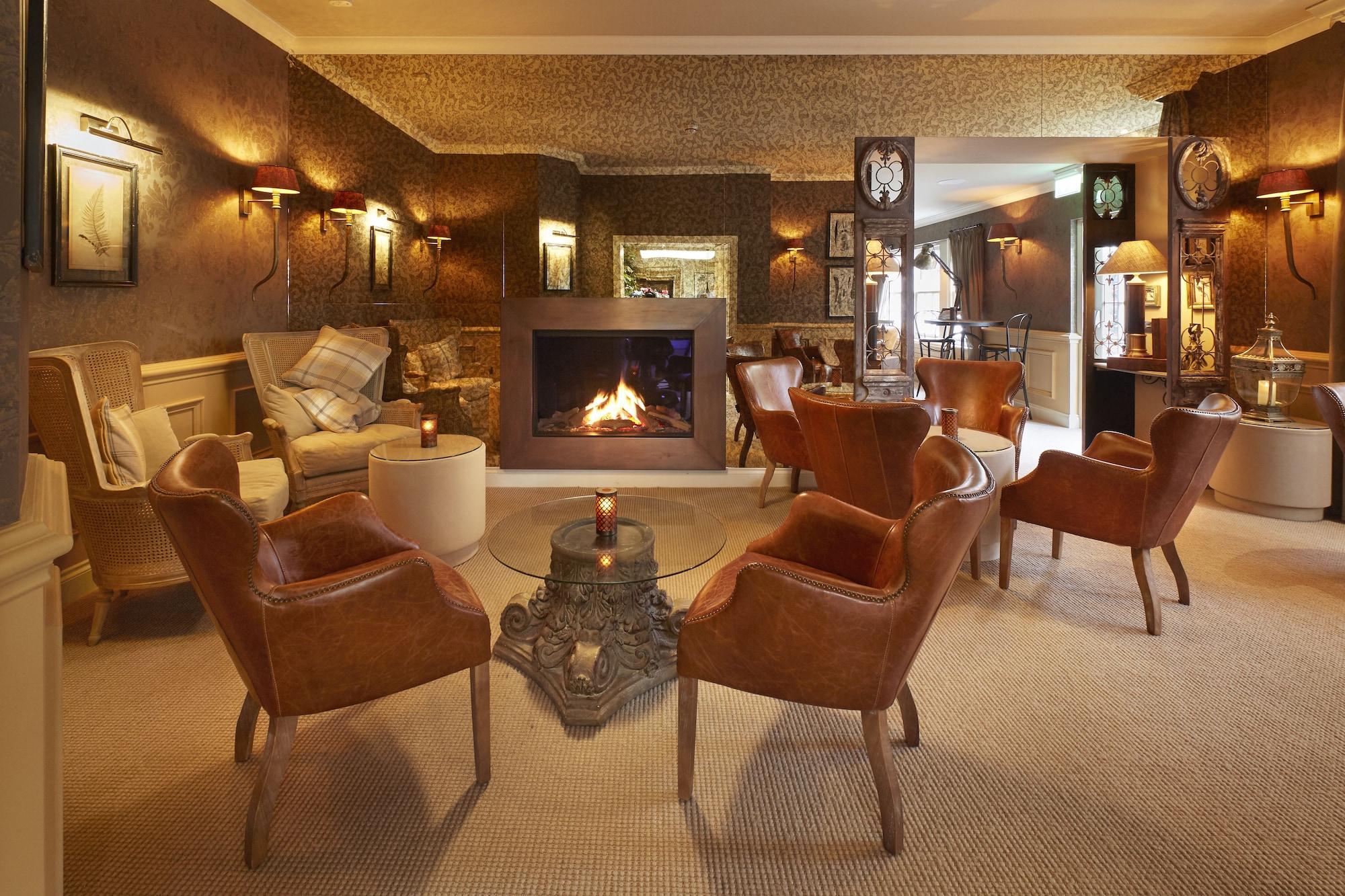 Bar/Salón Cairn Lodge