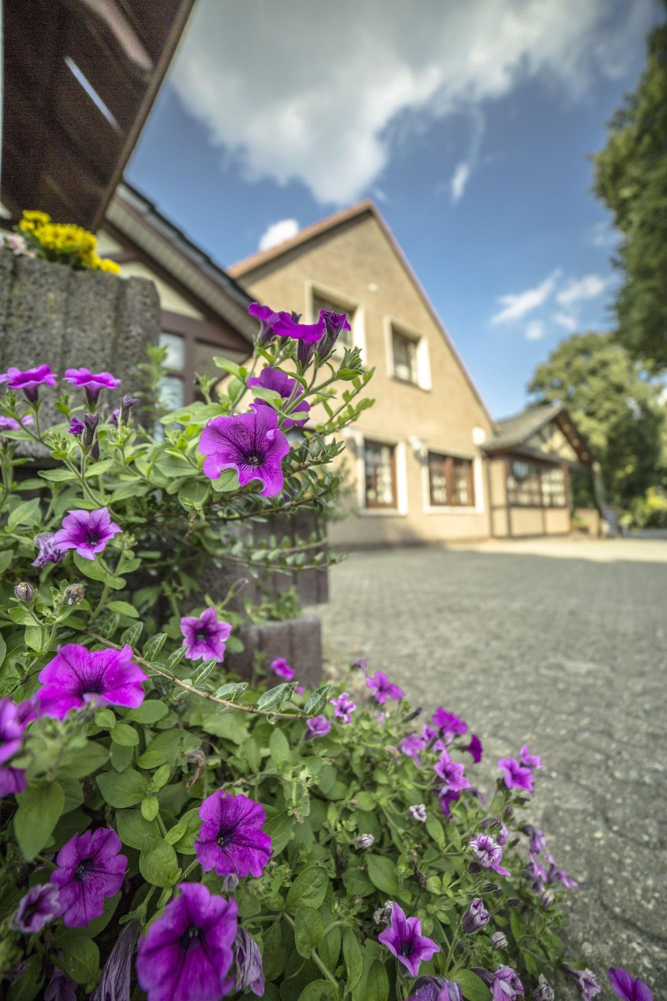 Vista Exterior AKZENT Hotel Thiemann  Zur Jägerklause
