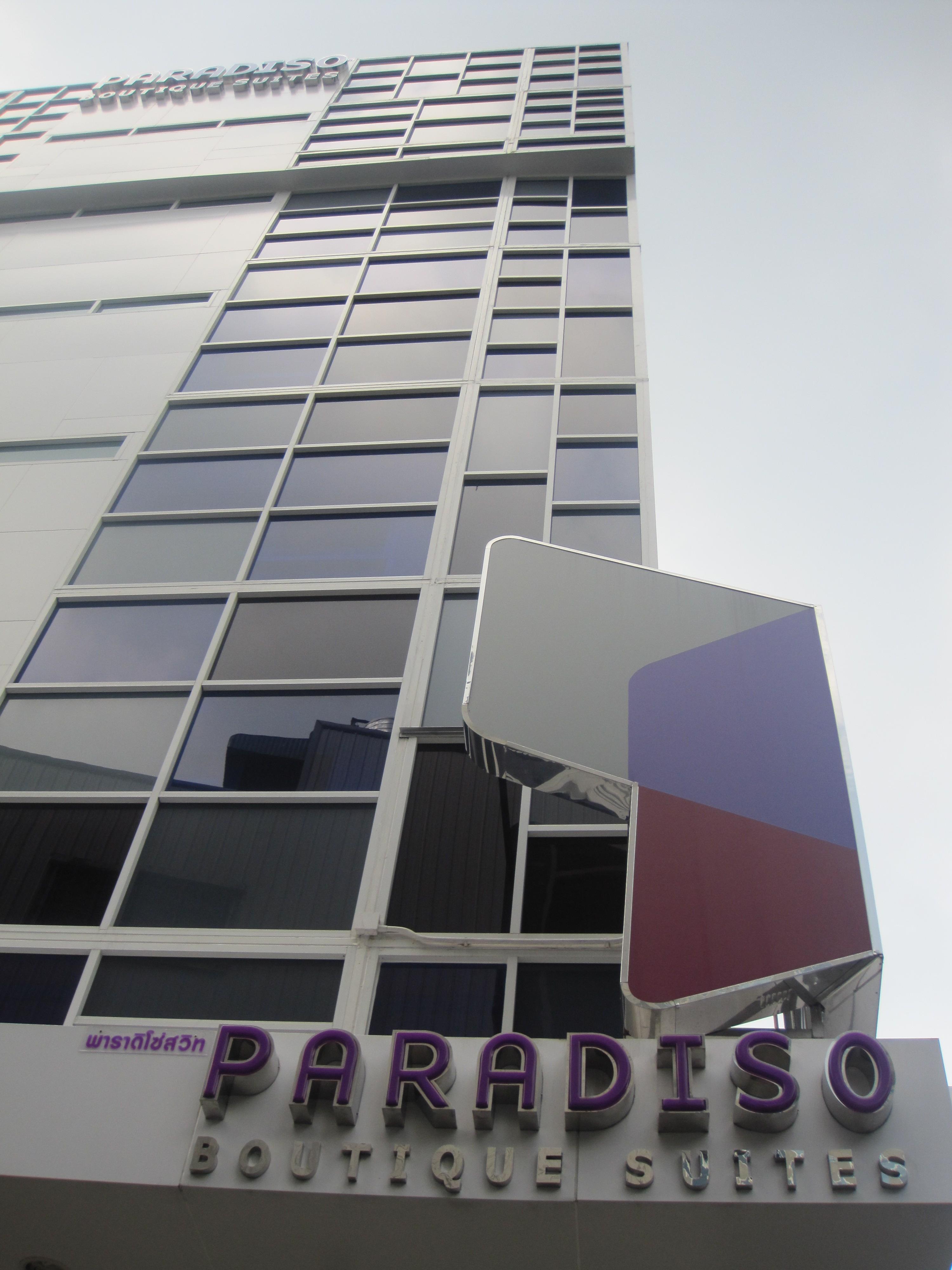 Vista Exterior Paradiso Boutique Suites