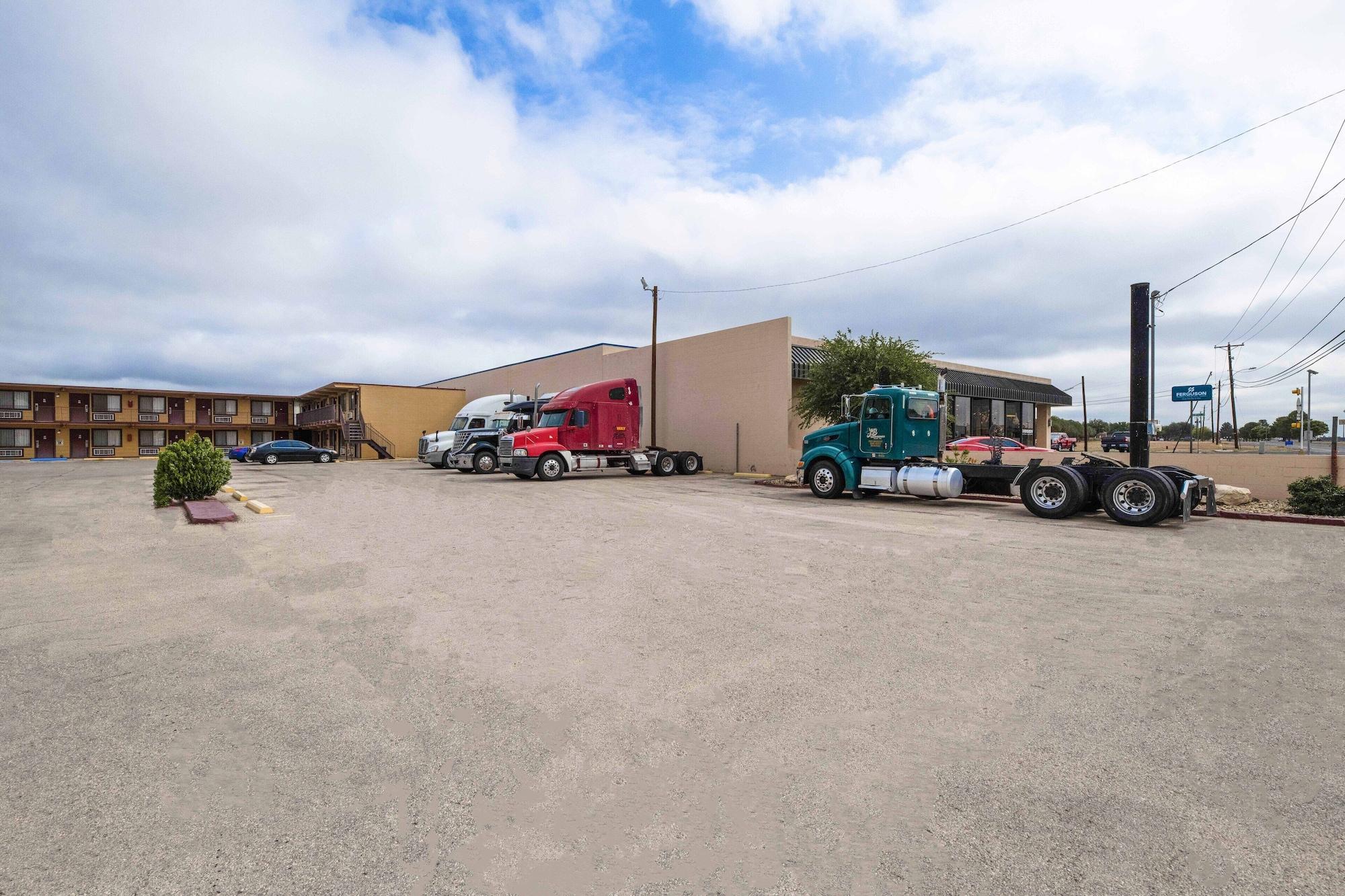 Comodidades del Alojamiento Oyo Hotel Odessa TX, East Business 20