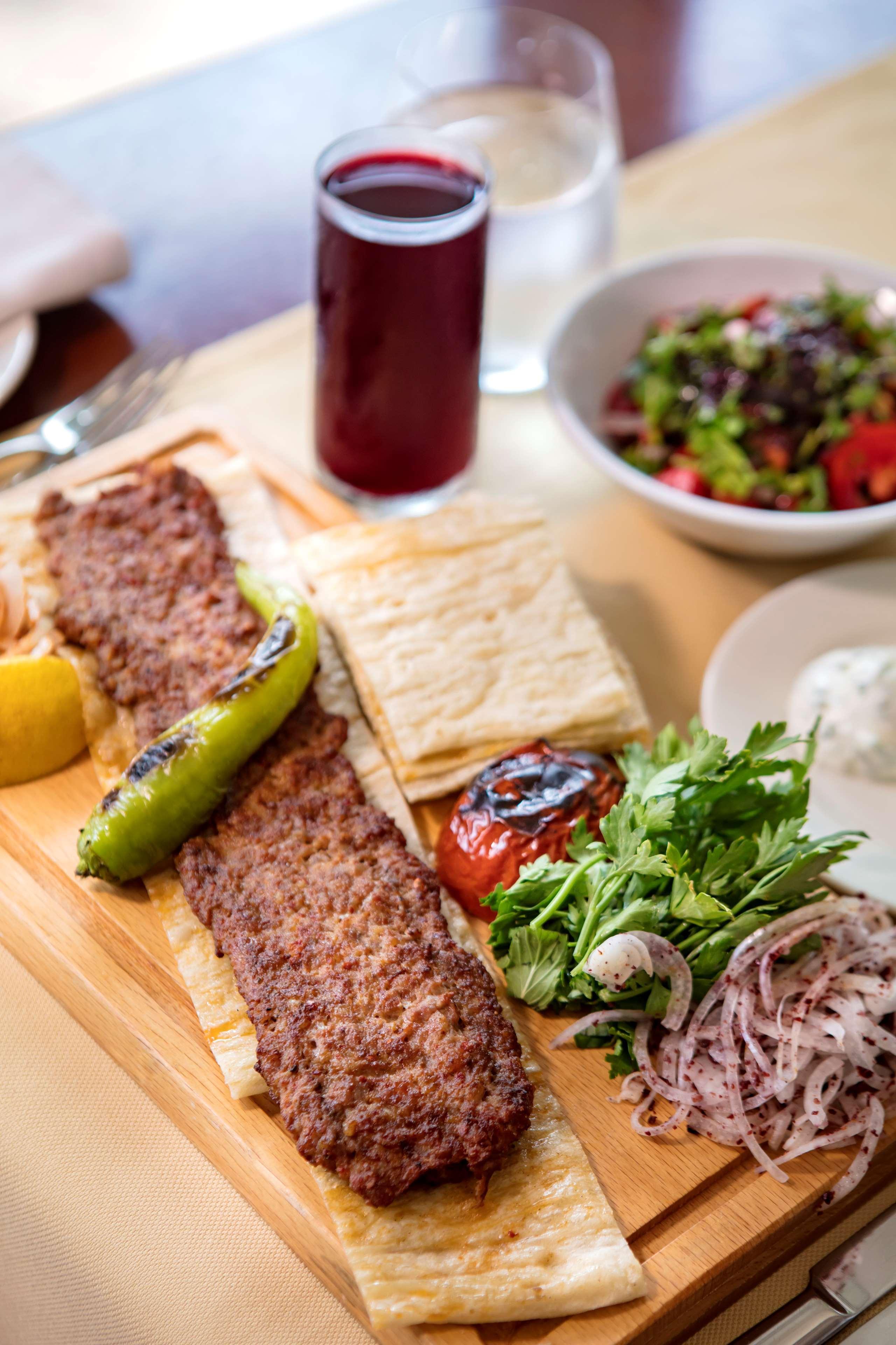 Restaurant Adana Hilton SA
