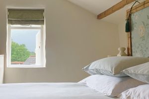 Alquiler Vacacional - Little HOF- free fast WIFI, EV charger, ideal for single business stays