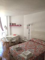 Alquiler Vacacional - NEW MODERN STUDIO. SAT TV. INTERNET.POOL, A. A, 100 B