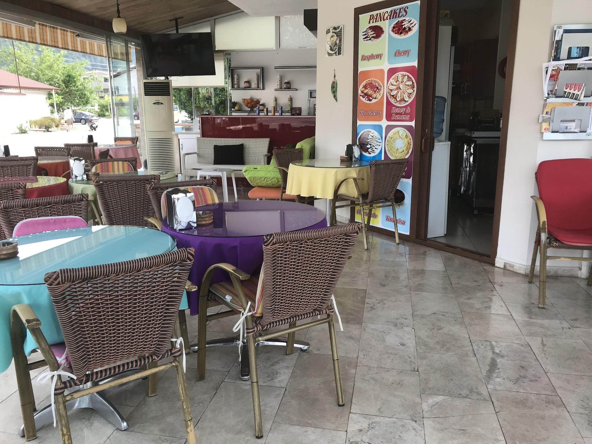 Restaurant Murat Apart Hotel