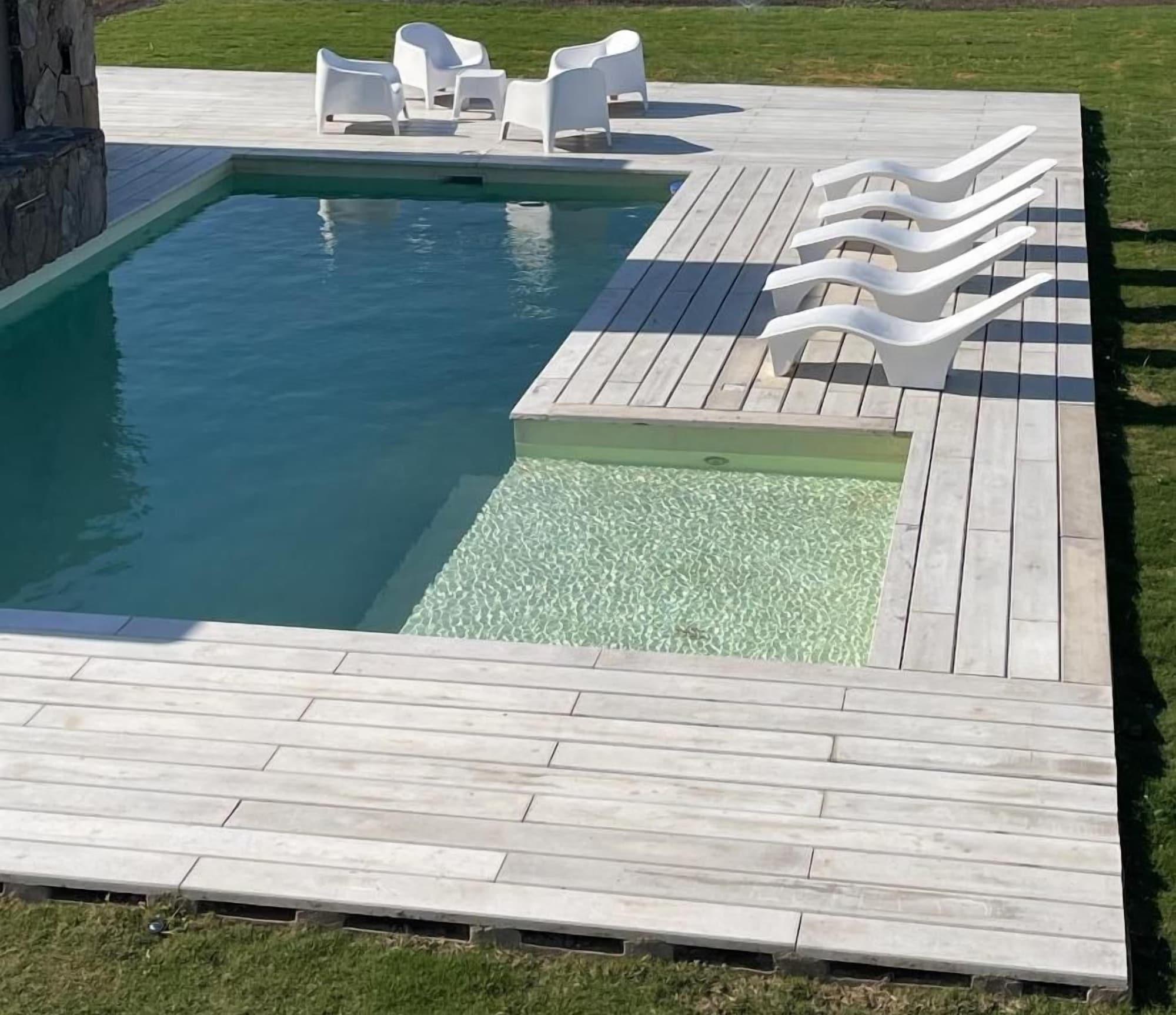 Vista Piscina La Morada Almafuerte