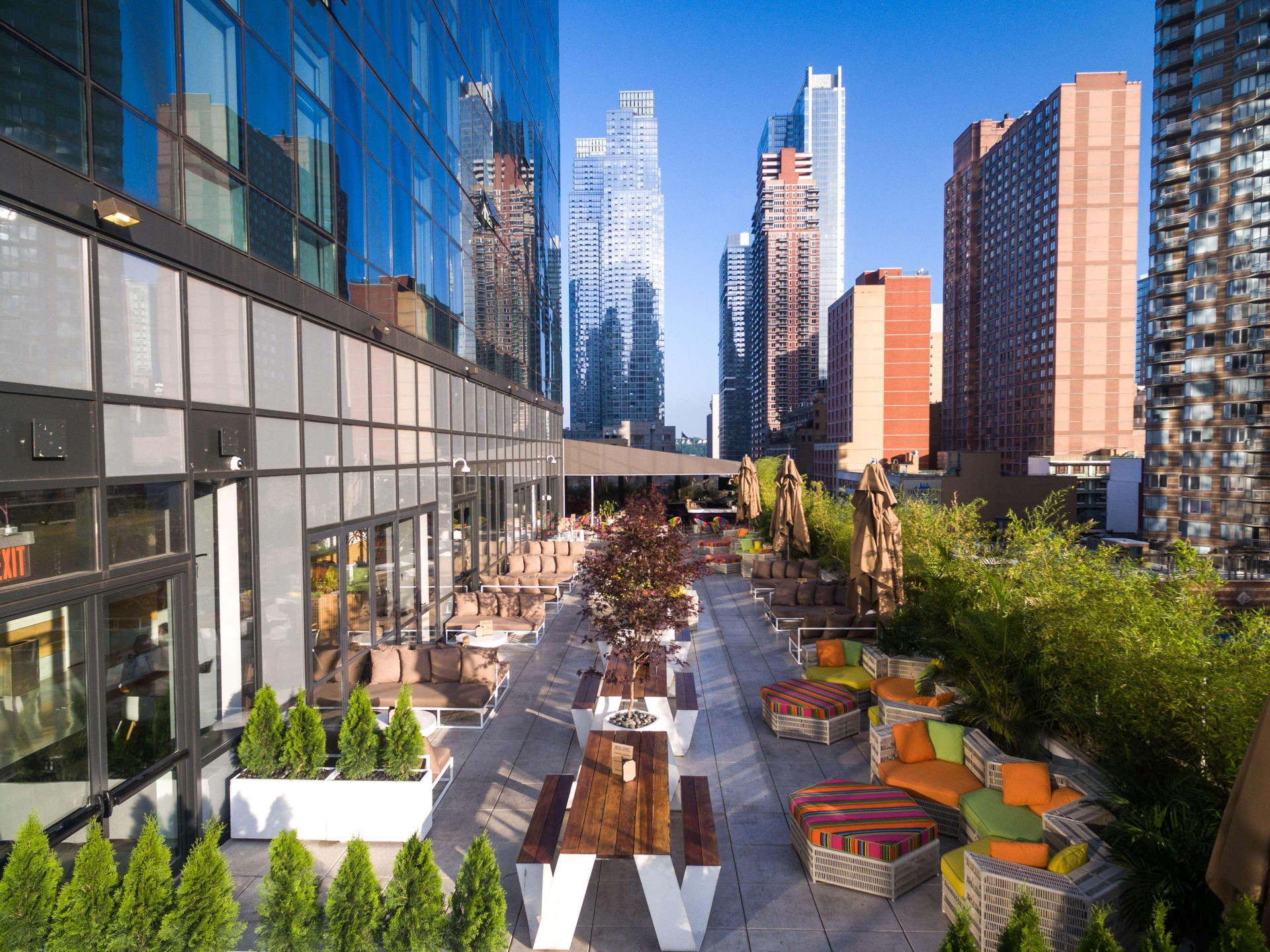 Restaurant YOTEL New York Times Square, Select by Hilton