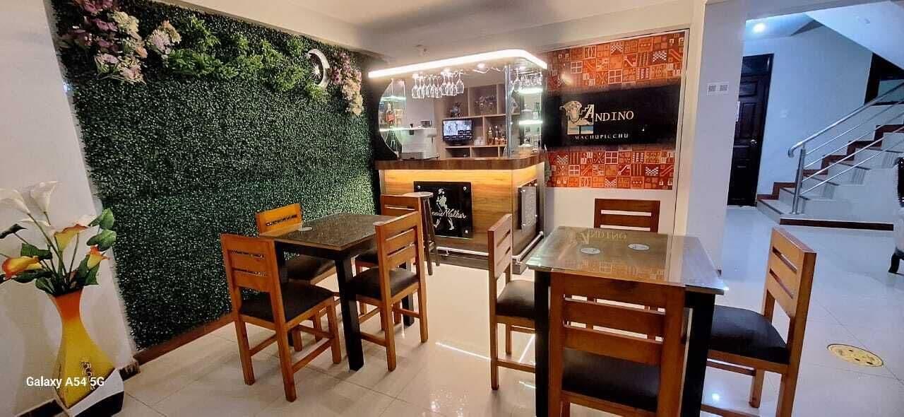 Bar/Salón Andino Machupicchu