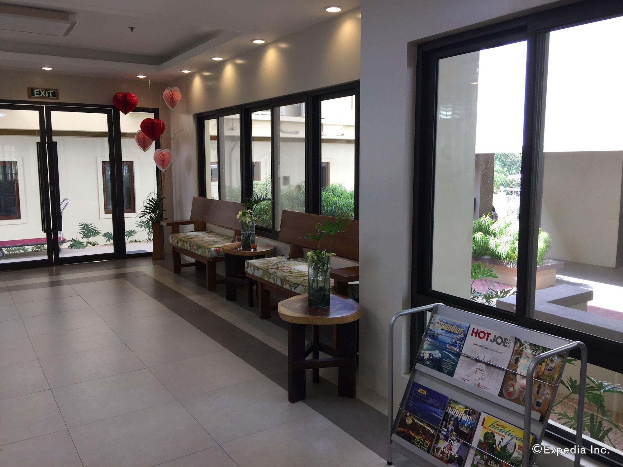 Vista Lobby Coron Soleil Express Hotel