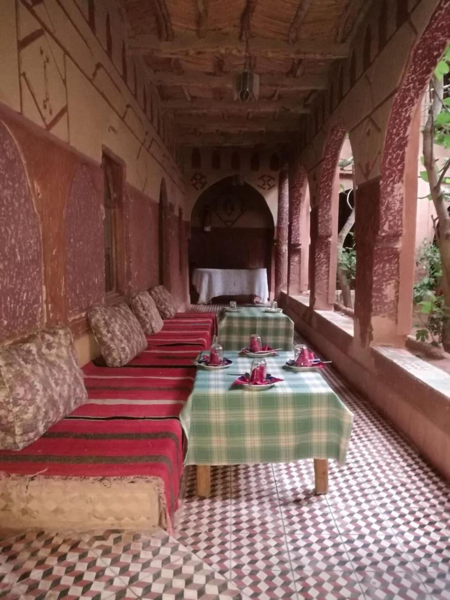 Restaurant Riad Berbèber Boutaghrar
