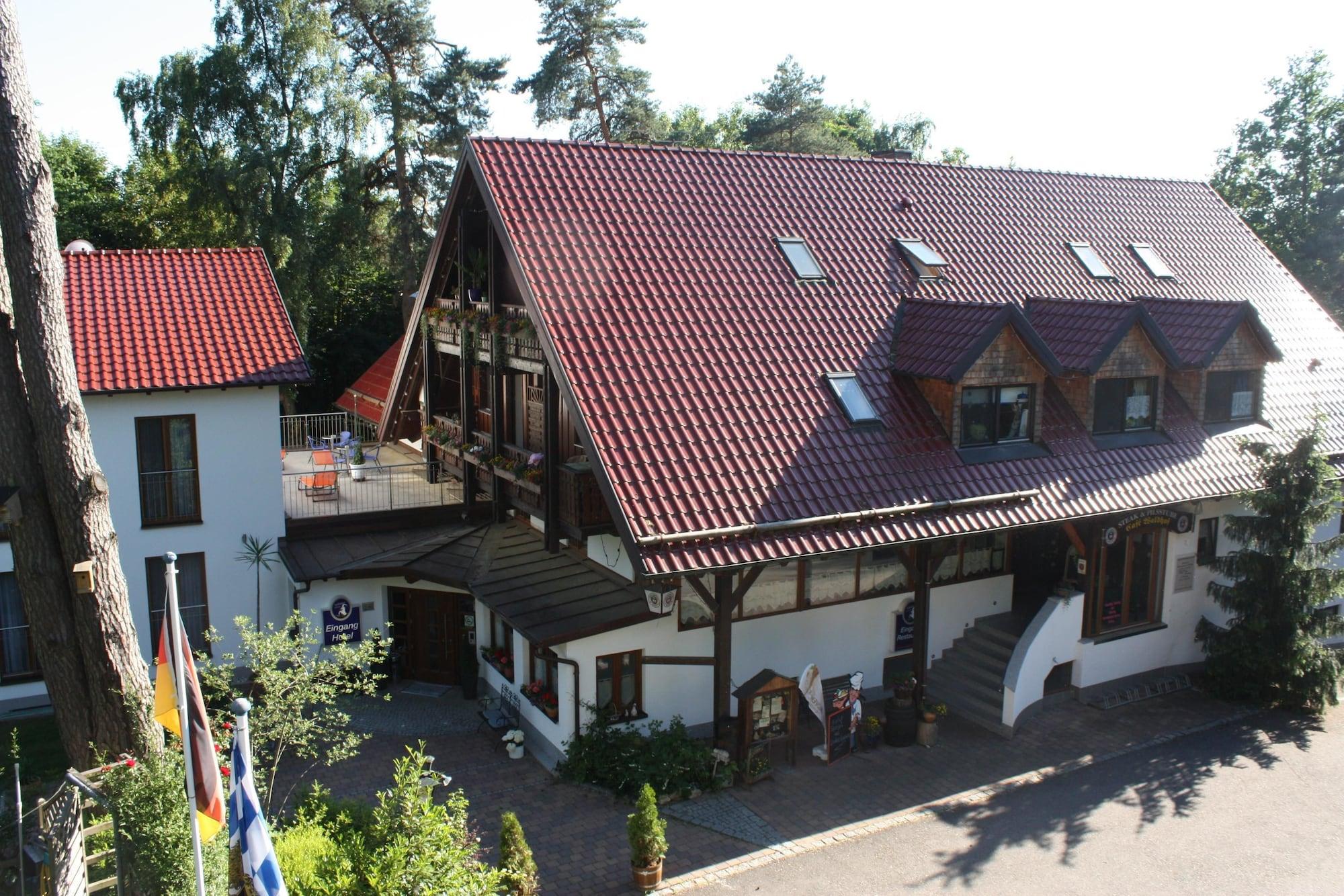 Vista Exterior Hotel Restaurant Café Waldhof