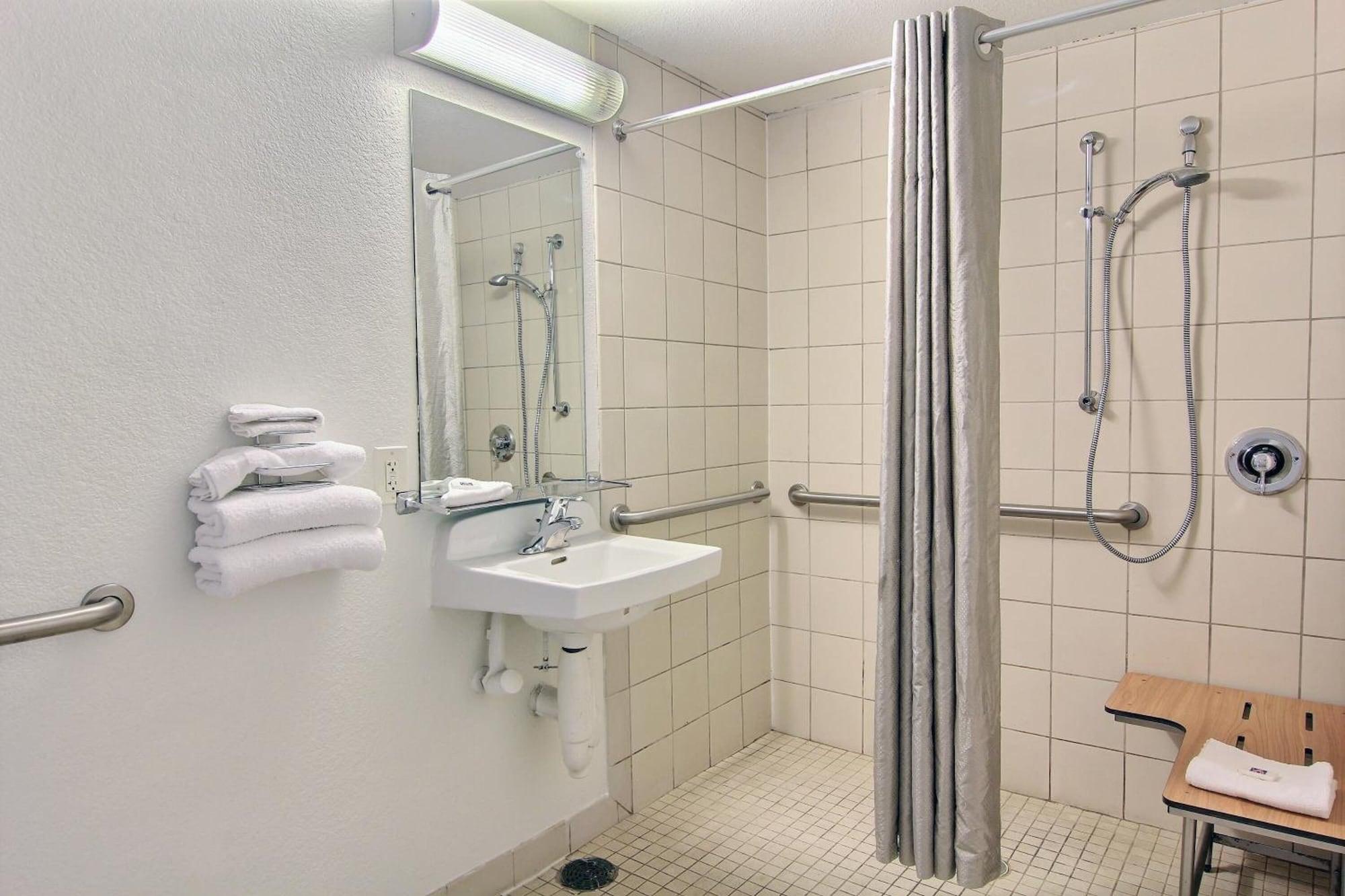 Equipamiento de Habitación Motel 6 Austin, TX - Central Downtown UT