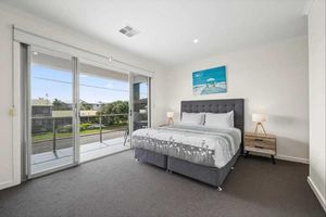 Alquiler Vacacional - Family friendly townhouse located just a 10 minute walk from Port Willunga Beach