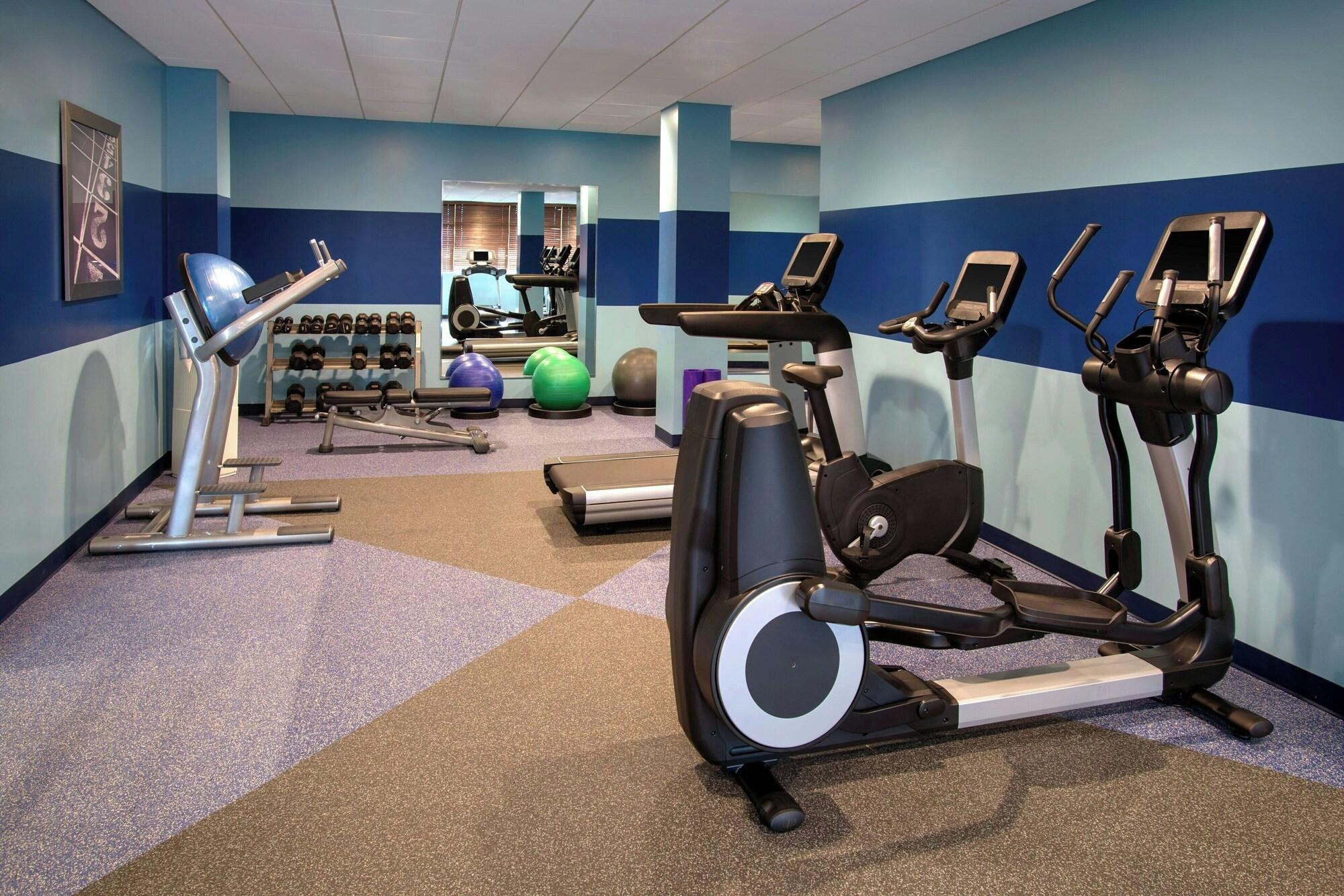 Gimnasio Four Points by Sheraton Charleston
