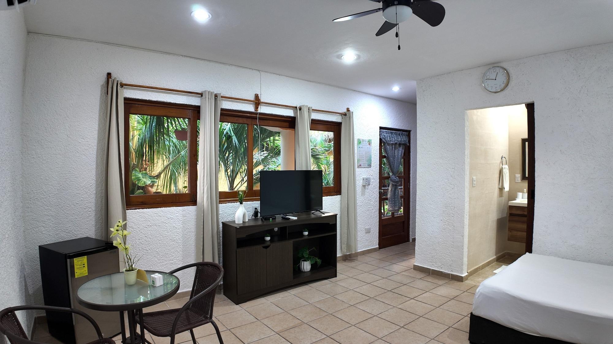 Habitación Hotel Bosque Caribe , 5th Av Zone