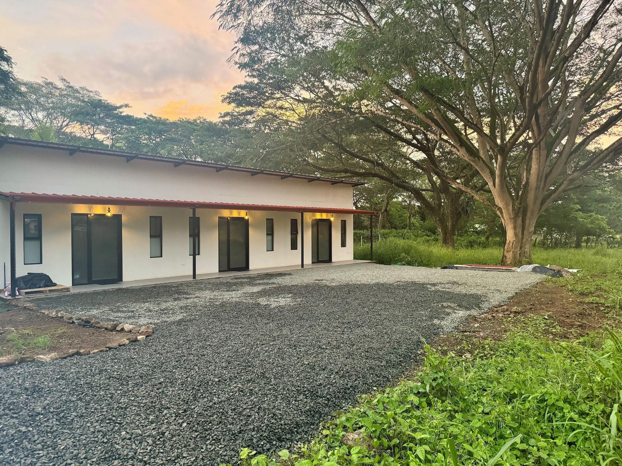 Varios Room-cameva Villas Your Perfect Escape