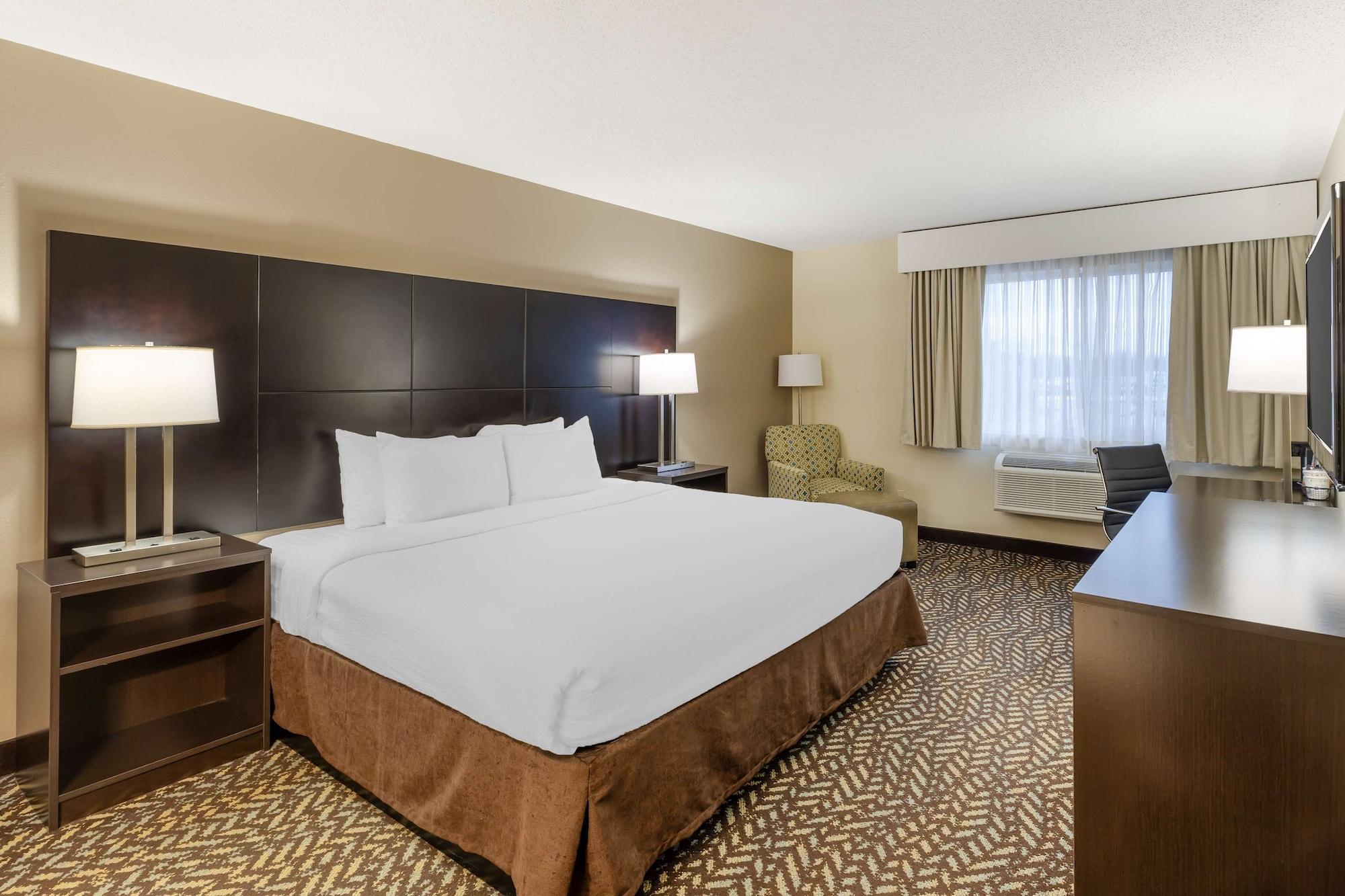 Habitación Best Western St. Louis Inn