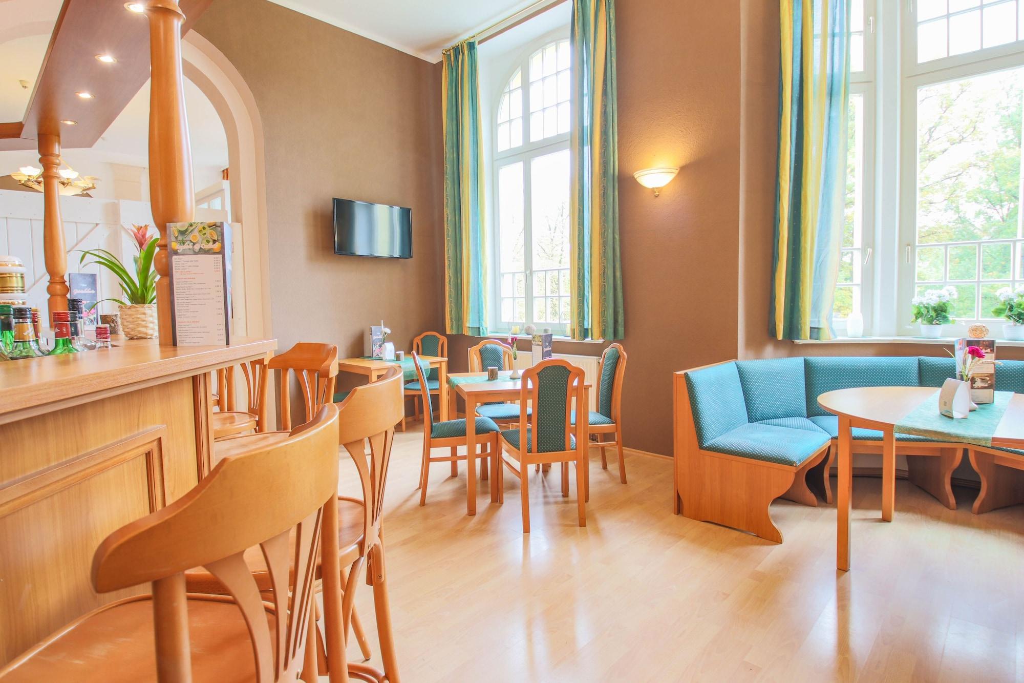 Bar/Salón Ferien Hotel Südharz