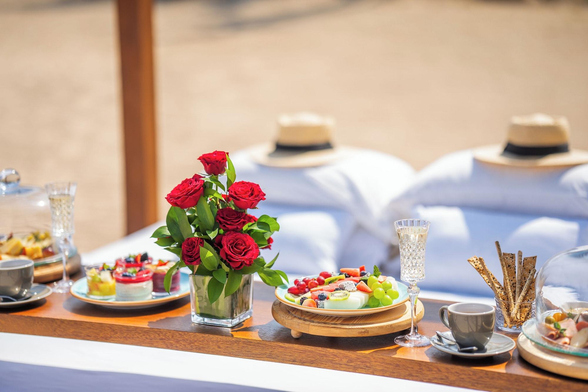 Restaurant JA Palm Tree Court, Dubai