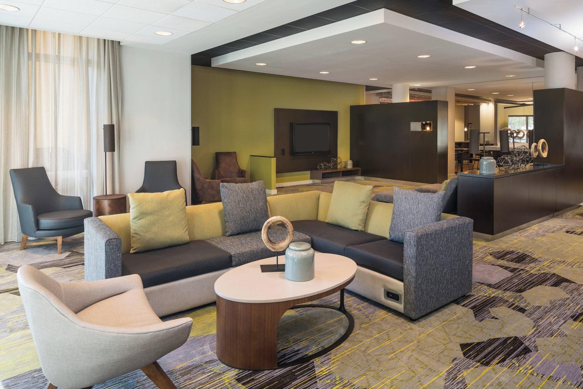 Vista Lobby Courtyard by Marriott Miami West/ FL Turnpike