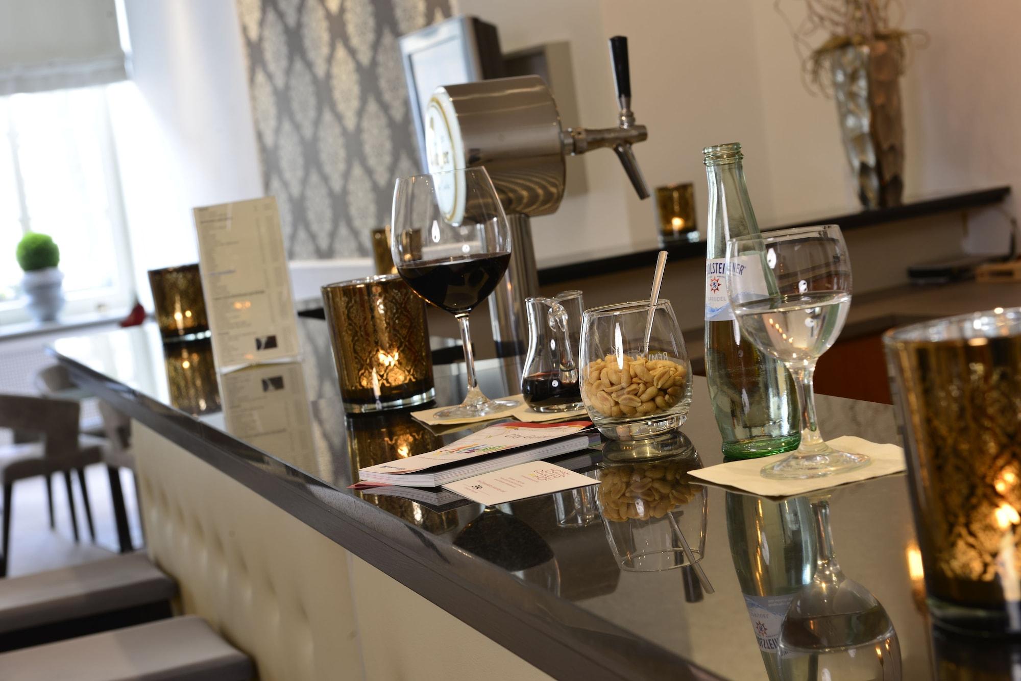 Bar/Salón Hotel Celler Hof