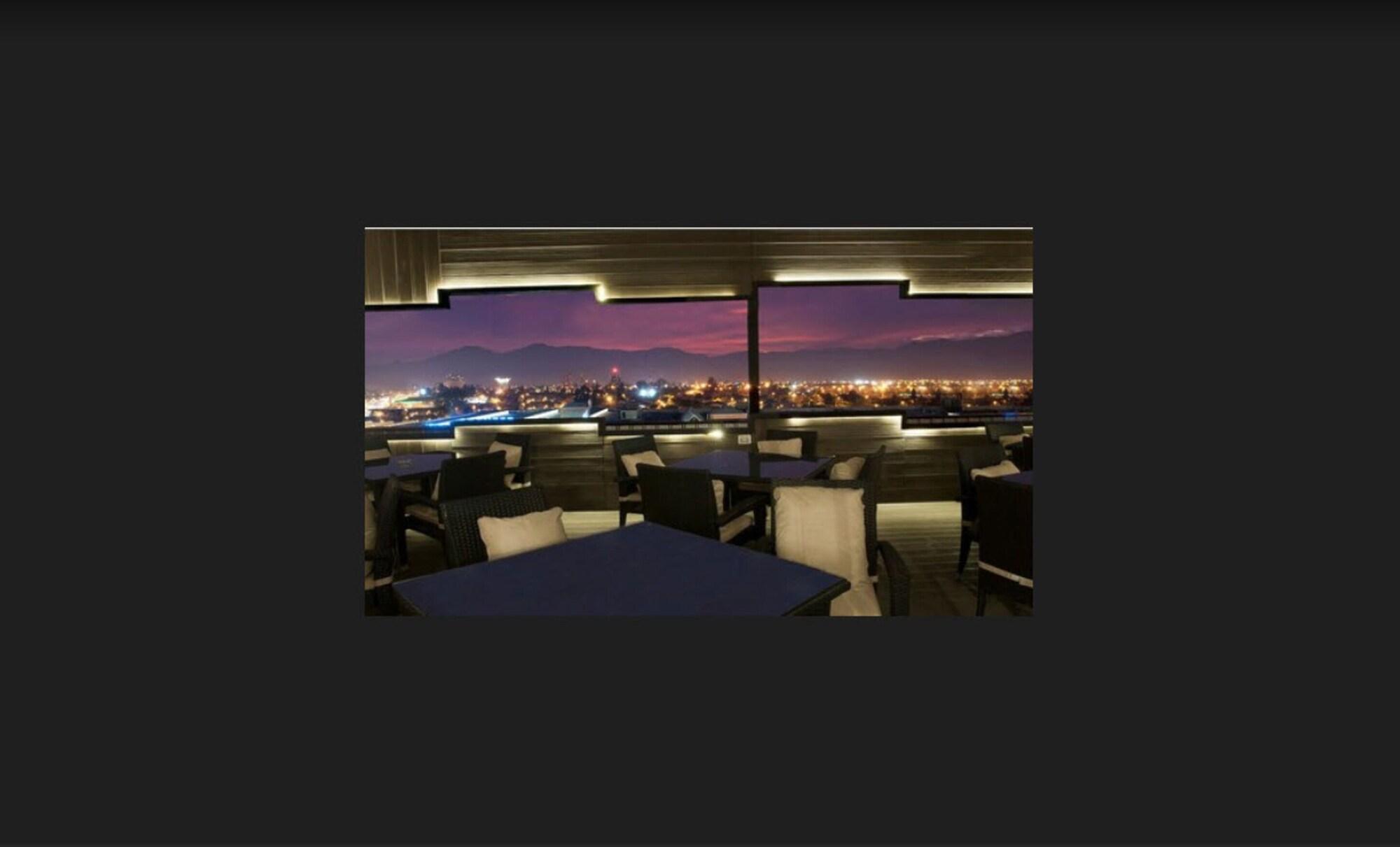 Bar/Salón Hotel Terrado Rancagua