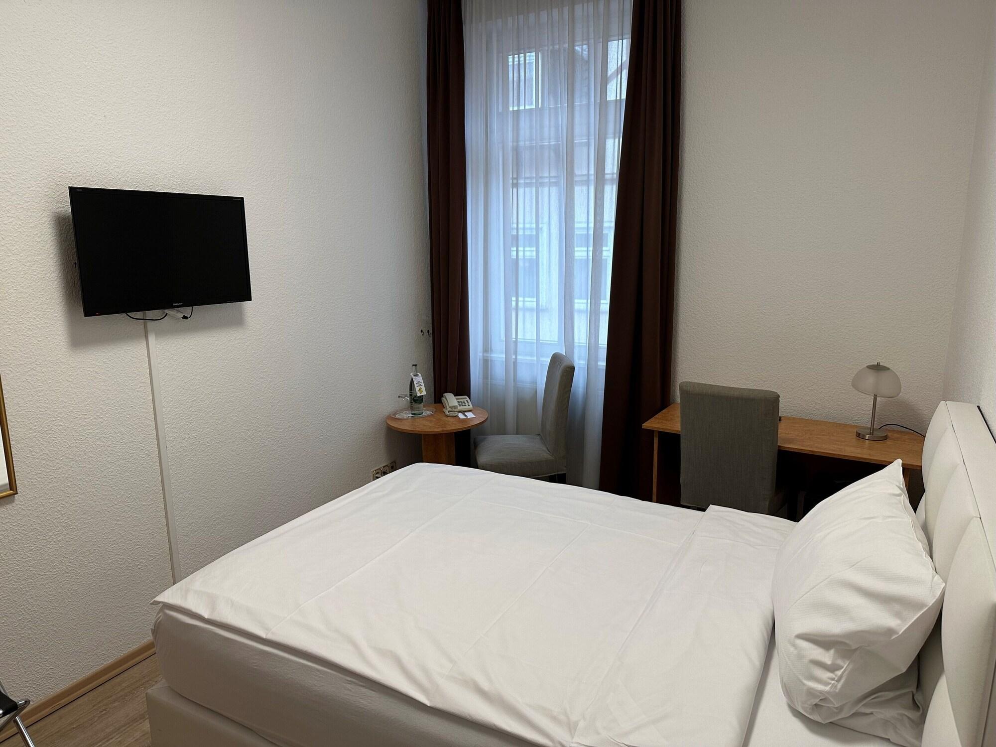 Varios Hotel Goldenes Lamm