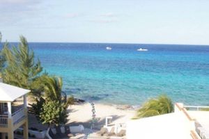 Renta temporal - Closest to Sandy Beach!!! Amazing views. Walk to Chankanaab, Uvas & Money Bar...