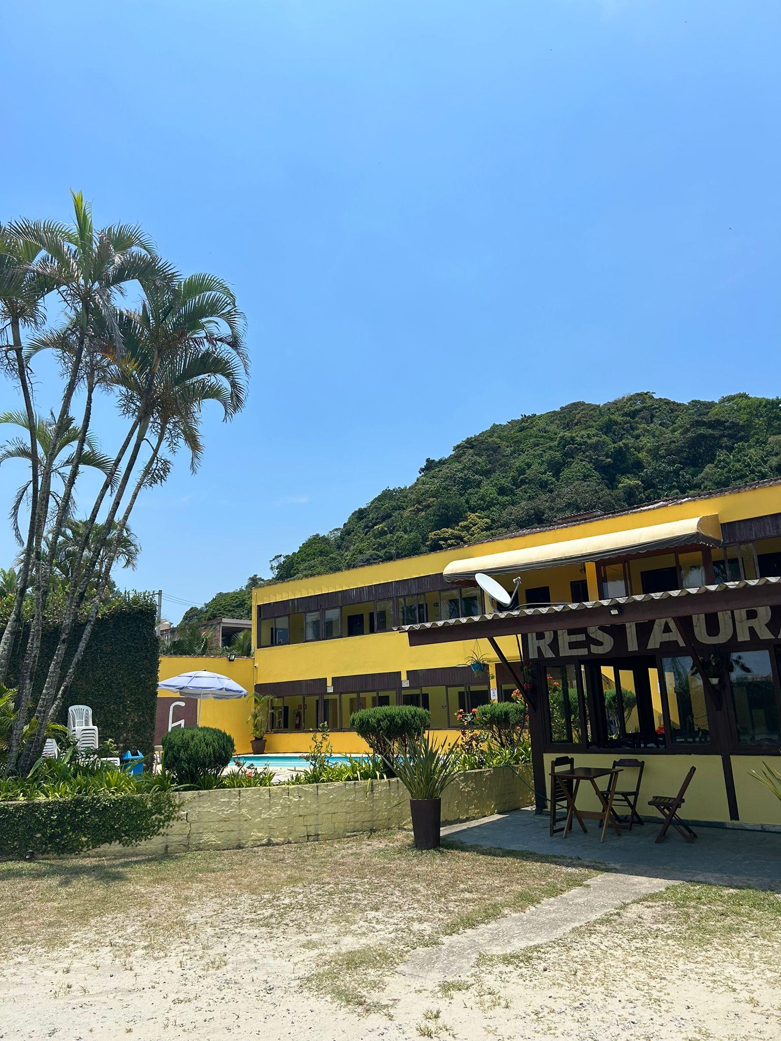 Vista Exterior Pousada H Guarujá
