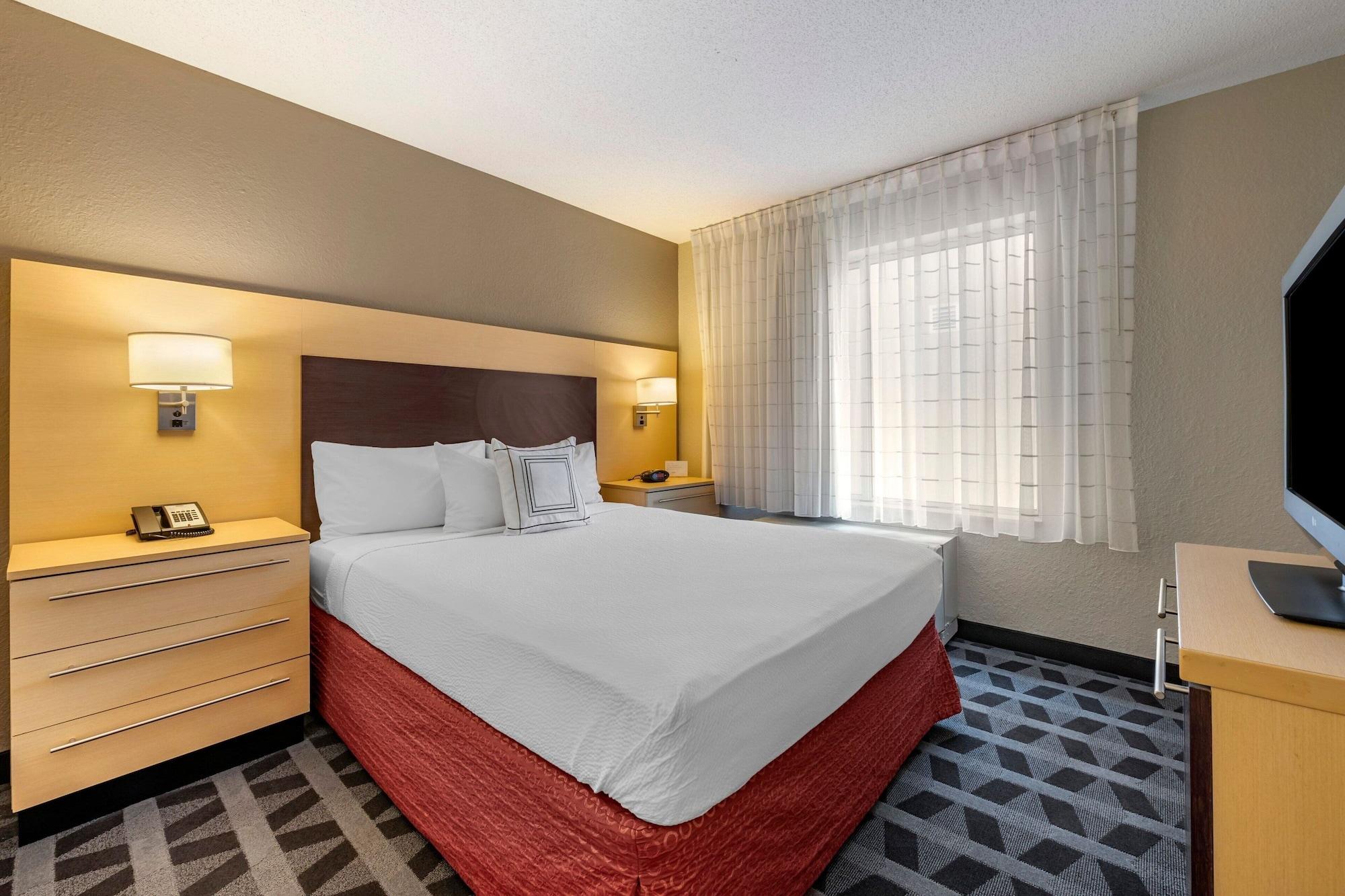 Habitación TownePlace Suites by Marriott Vincennes