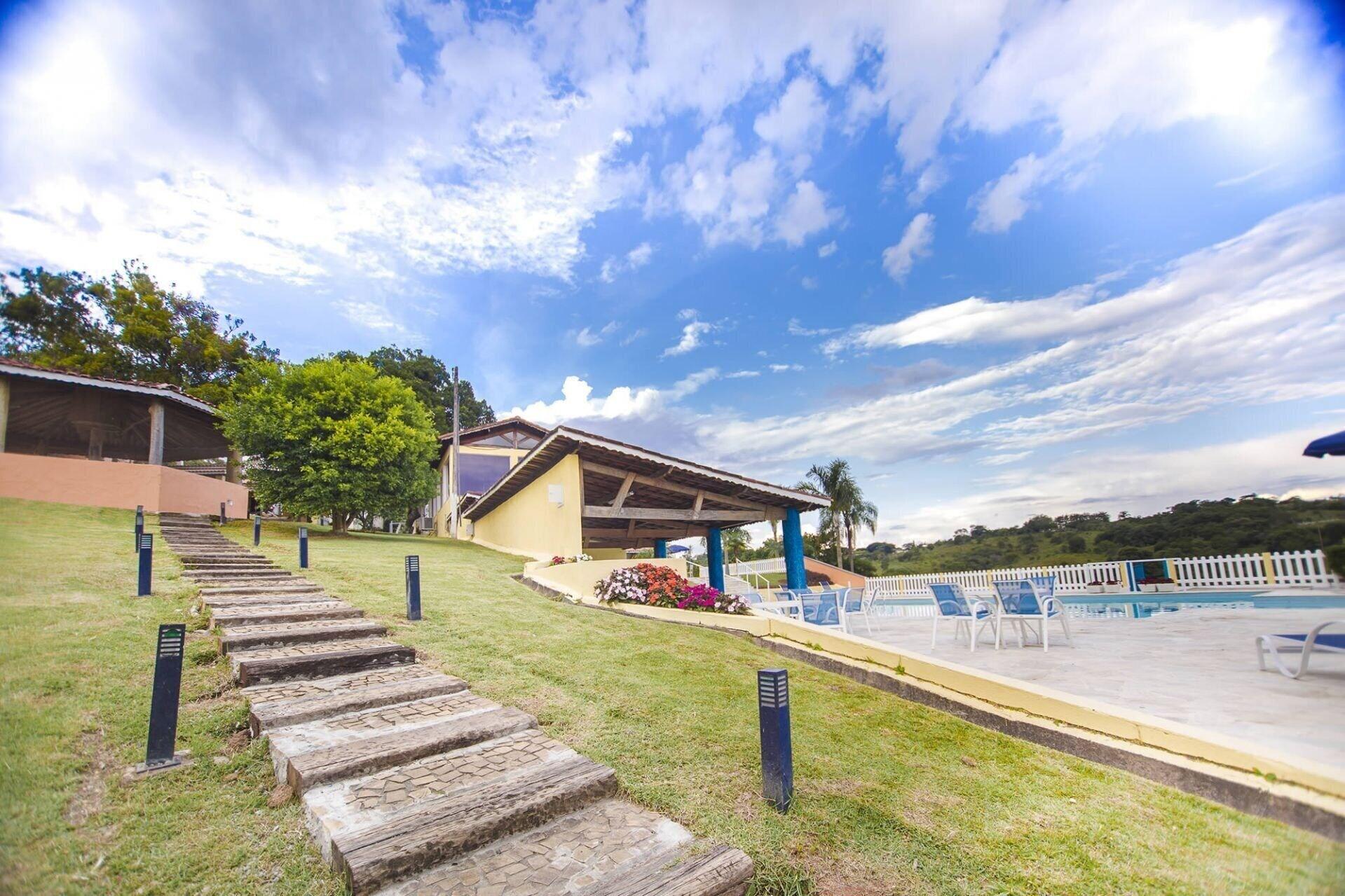 Vista Piscina Hotel Extrema Club