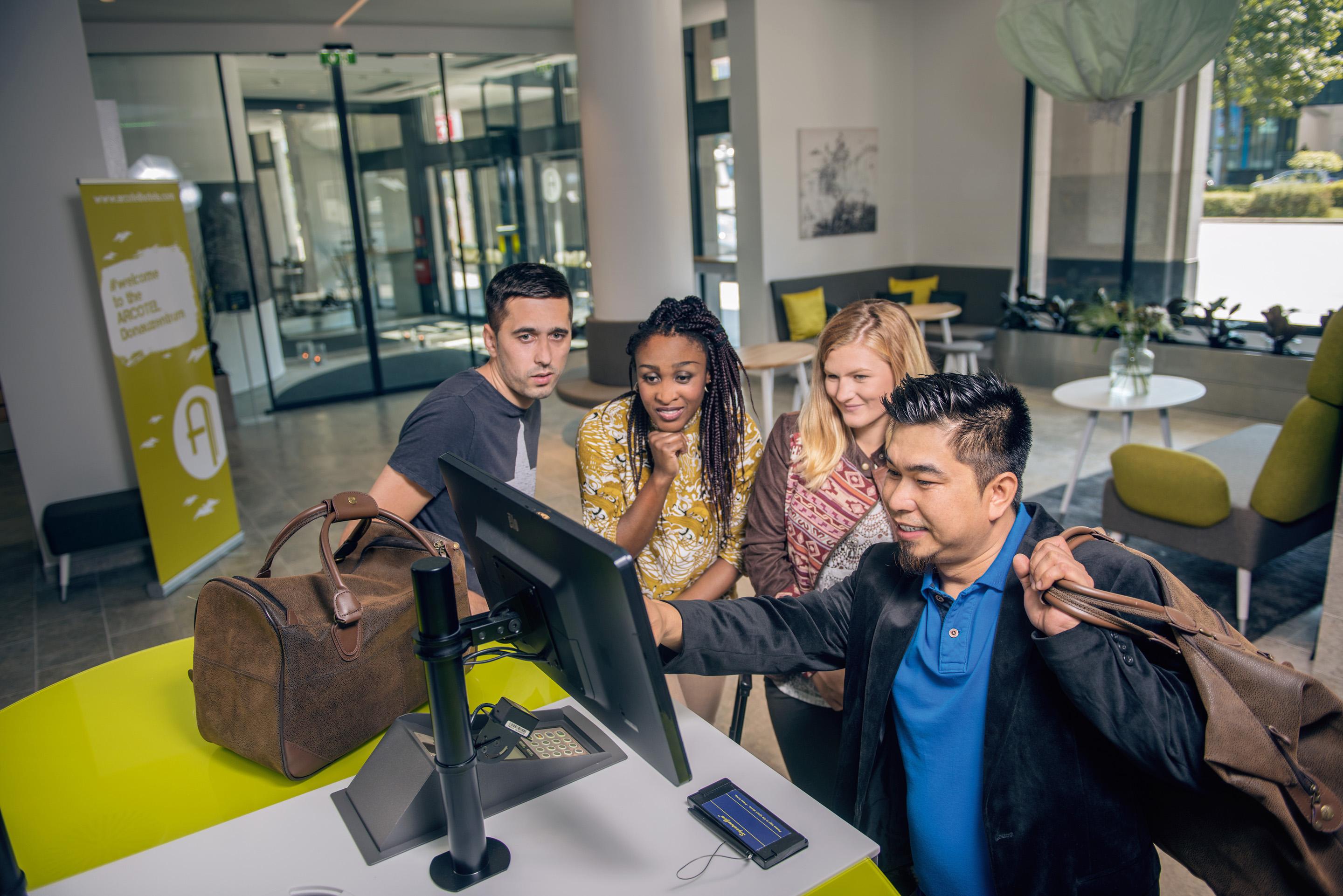 Vista Exterior ARCOTEL Donauzentrum