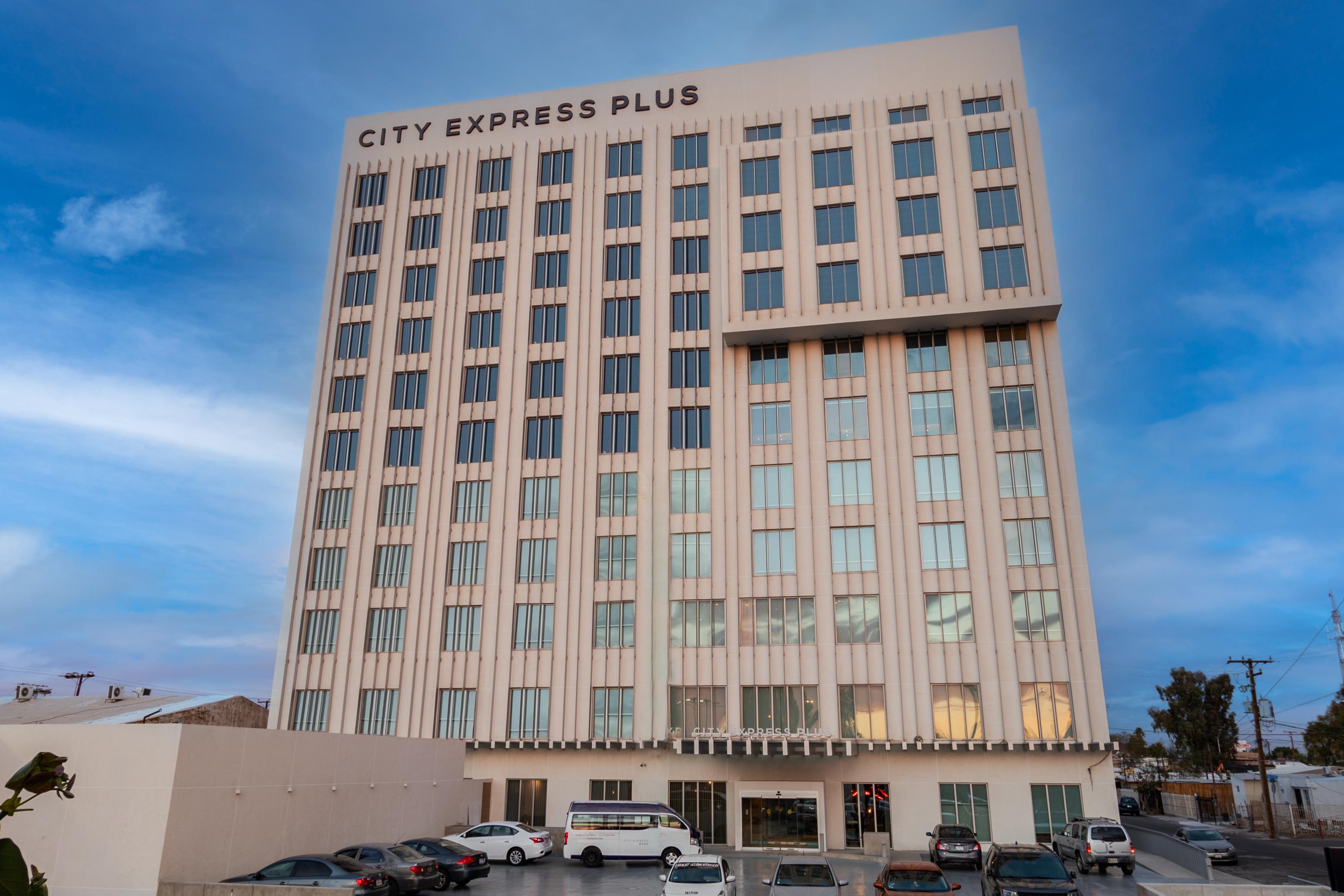 Vista Exterior City Express Plus by Marriott Mexicali