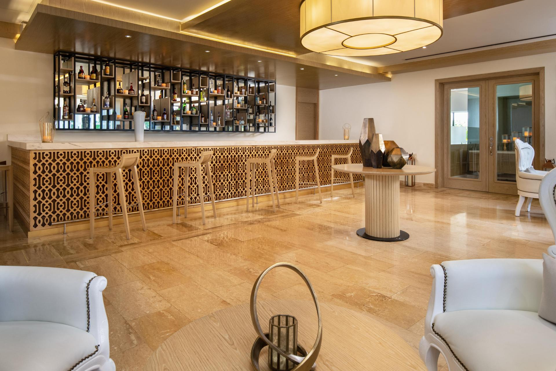 Bar/Salón Melia Caribe Beach