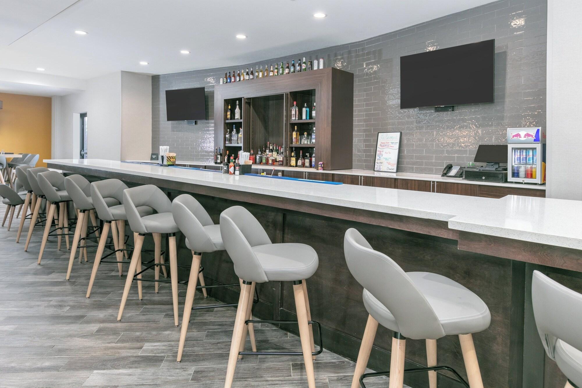 Bar/Salón Holiday Inn Houma by IHG