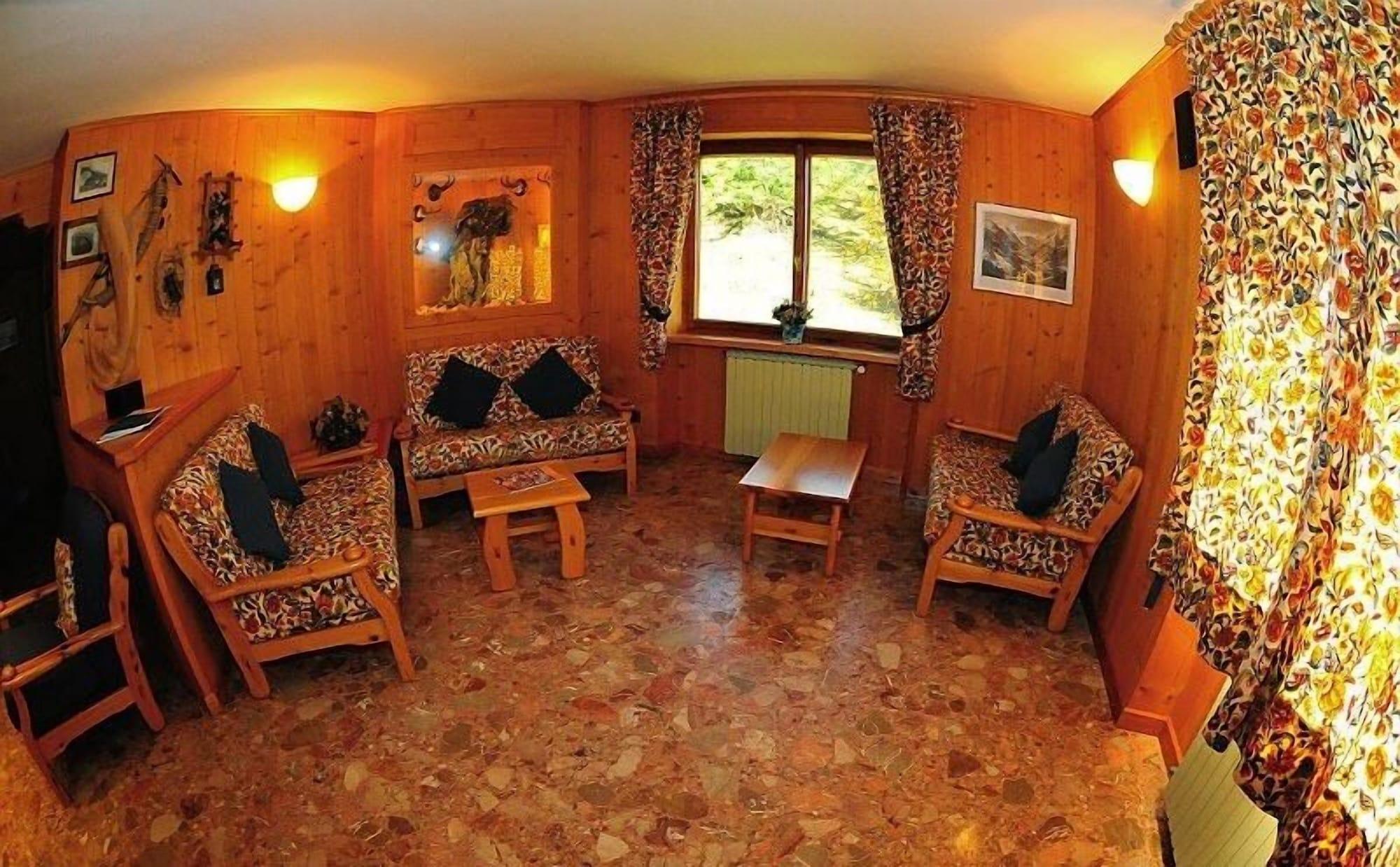 Vista Lobby Hotel Lysjoch