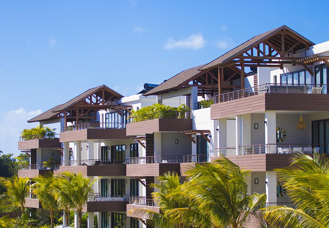 Varios Choisy Les Bains with LOV